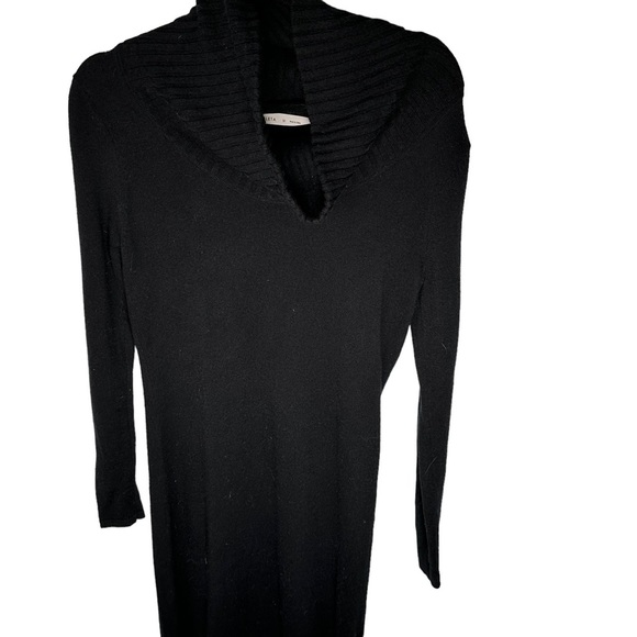 ATHLETA 100% Merino Wool Cowl Neck Sweater Dress - MEDIUM - Picture 7 of 8